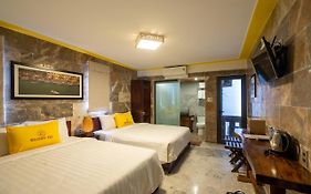 Maison Vui Homestay